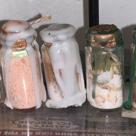 Any kinda spell jar you would want just message me 2 for 1 price 💕 - Picture 6 of 6